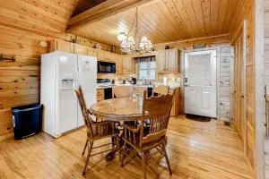 Hills Hideaway - Pinnacle