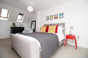 Close to City 3-Bed Townhouse & Parking