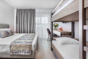 Executive Family Room room in Hotel Kriopigi
