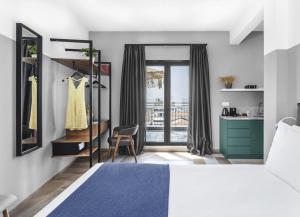 Play Theatrou Athens a member of Brown Hotels