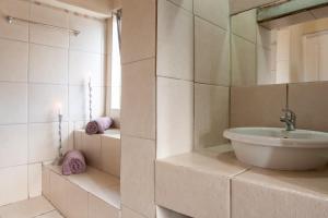 Bedrock Executive Top Floor En-Suite Studio