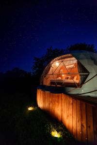 Tentes de luxe Au Champ de l'Insolite : photos des chambres