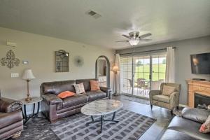 Holiday Hills Resort Condo with Hot Tub Access