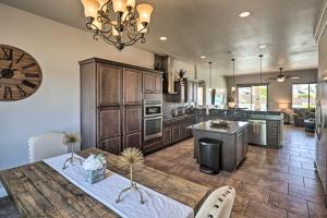 Pool and Hot Tub Luxe Lake Havasu Home