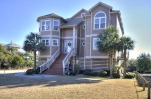 1 Child's Dream - Ubytování bez kategorie ve městě Oak Island