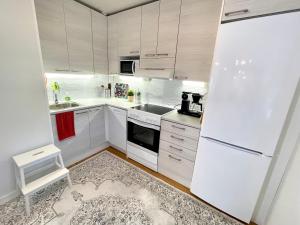 Cozy renovated house with a lot of parking space.