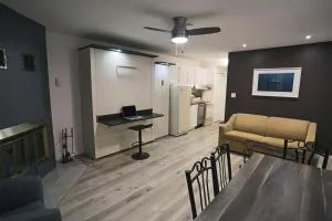 Magog Waterfront Studio 106 - Austin