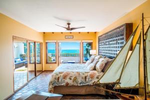 Oceanfront villa w One of a kind Amazing View
