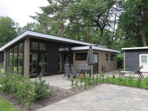 Nature-Connected Modern Stay - Hotel 4 stelle a Hoenderloo