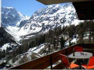 Le Panorama - Appartement 54 à Arolla face aux montagnes à 150m des pistes