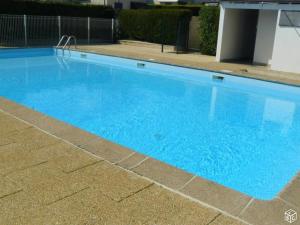 Maisons de vacances Maison de 2 chambres avec piscine partagee et terrasse amenagee a Clohars Carnoet : photos des chambres