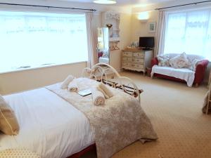 Family Room with Private Bathroom room in Bickleigh Castle