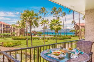 Studio Apartment room in Papakea OceanView Studio condo