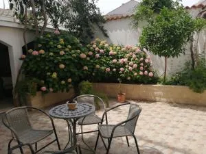 Studio Apartments Kuljiš - Vis