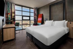 City Twin Panorama Room room in Inntel Hotels Amsterdam Landmark