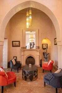 Superbe Villa Y - Calme & sureté - Piscine privée & gouvernante