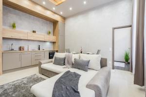 Modern city suite for groups near Oktogon