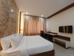 HoTeL TRENOR