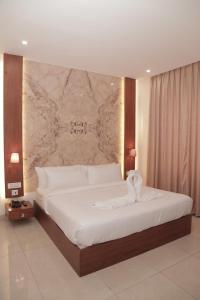 HoTeL TRENOR