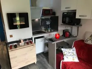 Bienvenue chez nous - 阿克2000