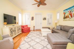 30A Beach House - Sunny Daze by Panhandle Getaways
