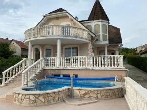 A- Villa (Vendégház) - Baricska