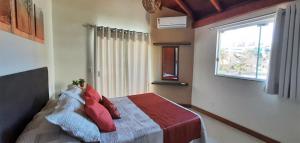 Casa 4 quartos com piscina Bombinhas