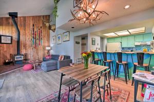 Pagosa Springs 2-Story Loft Condo with Deck and Views!