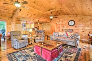Stunning Mtn Views! Cullowhee Cabin and Guest House