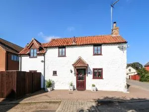 Chalk Cottage - Mundford