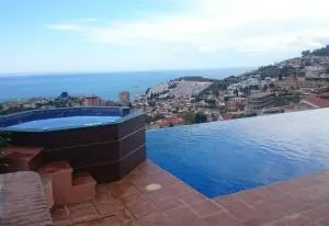 Casa Montes Del Castillo - 阿尔姆尼卡