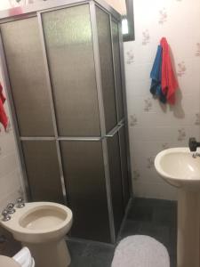 Apto. No terreo Enseada Ubatuba com piscina p 5 pessoas