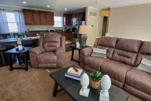 Pet Friendly Home with Fenced in Yard - ميدلتاون