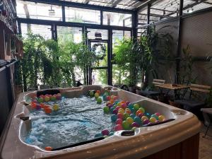 Super nice townhouse in city center, 10 minutes walk to beach, night market ...