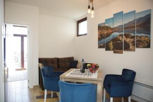 Dvori Sky View E14 Kopaonik - free private parking