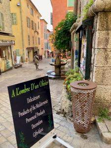 Appartements Charming Apartment in the heart of Valbonne Village : photos des chambres