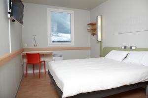 Hotels ibis budget Pontarlier : photos des chambres