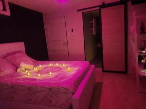 Love hotels Maison avec jacuzzi : photos des chambres