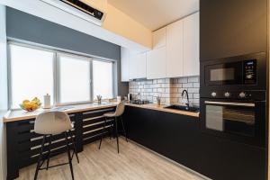 Apartament Deluxe cu parcare gratuită, lângă Arena Mall in Centru Bacău - ideal pentru cupluri sau business
