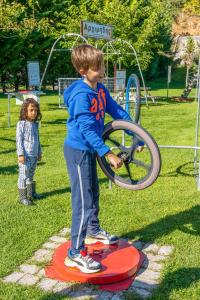 Ninemia Stay and Play