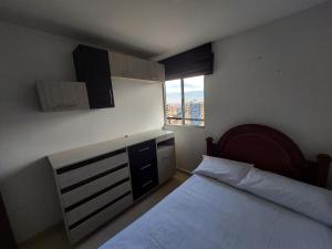 Apartamento en Calasanz con piscina y parqueadero
