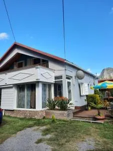 Cascades de la mare à poule d'eau - 萨拉济