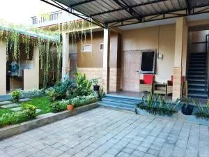 Lidah Lokal Guest House Singaraja - Babakan Sangsit