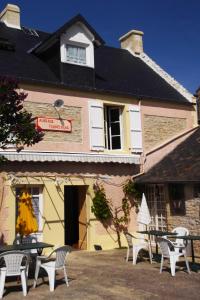 B&B / Chambres d'hotes Chambres et Tables d'hotes a l'Auberge Touristique : photos des chambres