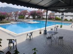 Selesa Hillhomes Golf Resort - T11L1Ga