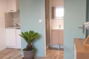 Meudon: Adorable studio tout équipé, neuf et calme - 默东