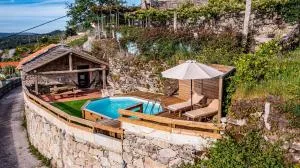 Chalé dos Penedos, sossego e piscina privada - Arado