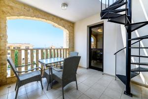 Blue Serenity Complex