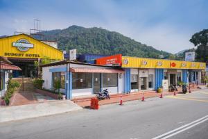 JMA FERRINGHI BEACH HOTEL - Ubytování bez kategorie ve městě Batu Feringgi