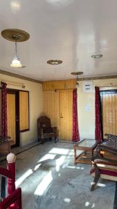 Dilaram Guest House